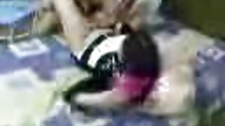 Російська німфоманка класне порно відео Рита грубо полірує свою дупу ззаду
