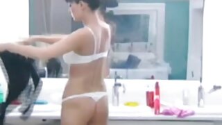 Сексуально заряджена секретарка Карла Кокс трахкає зі своїм паскудним секс відео безплатне босом